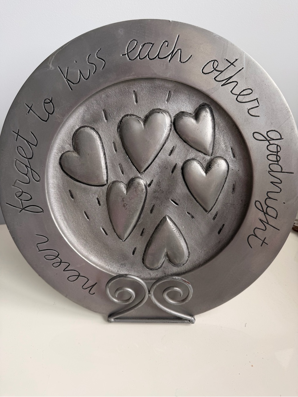 Silvestri Metallic Gray Signature Decorative Plate